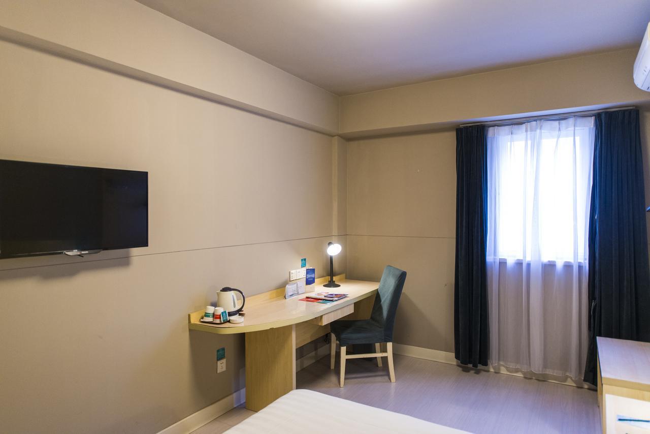 Jinjiang Inn Shenzhen North Railway Station Bagian luar foto